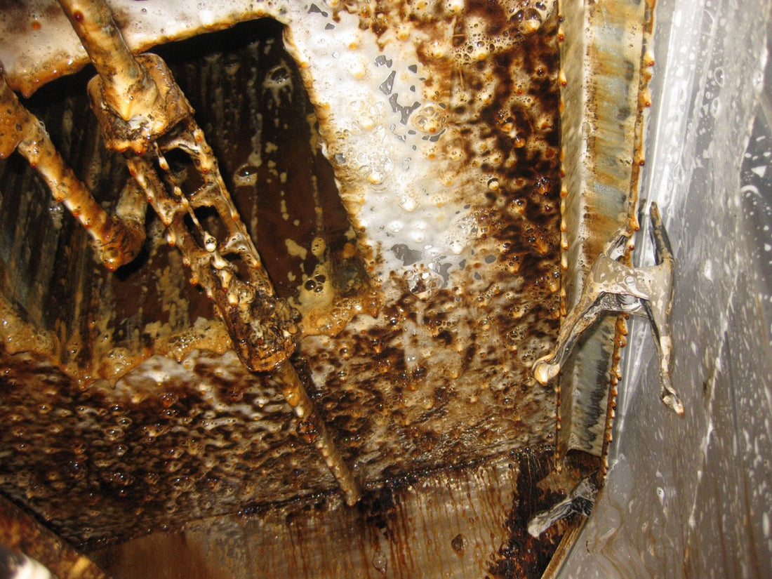 How to make kitchen exhaust degreaser