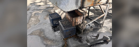 Cleaning Grease From Restaurant Roofs