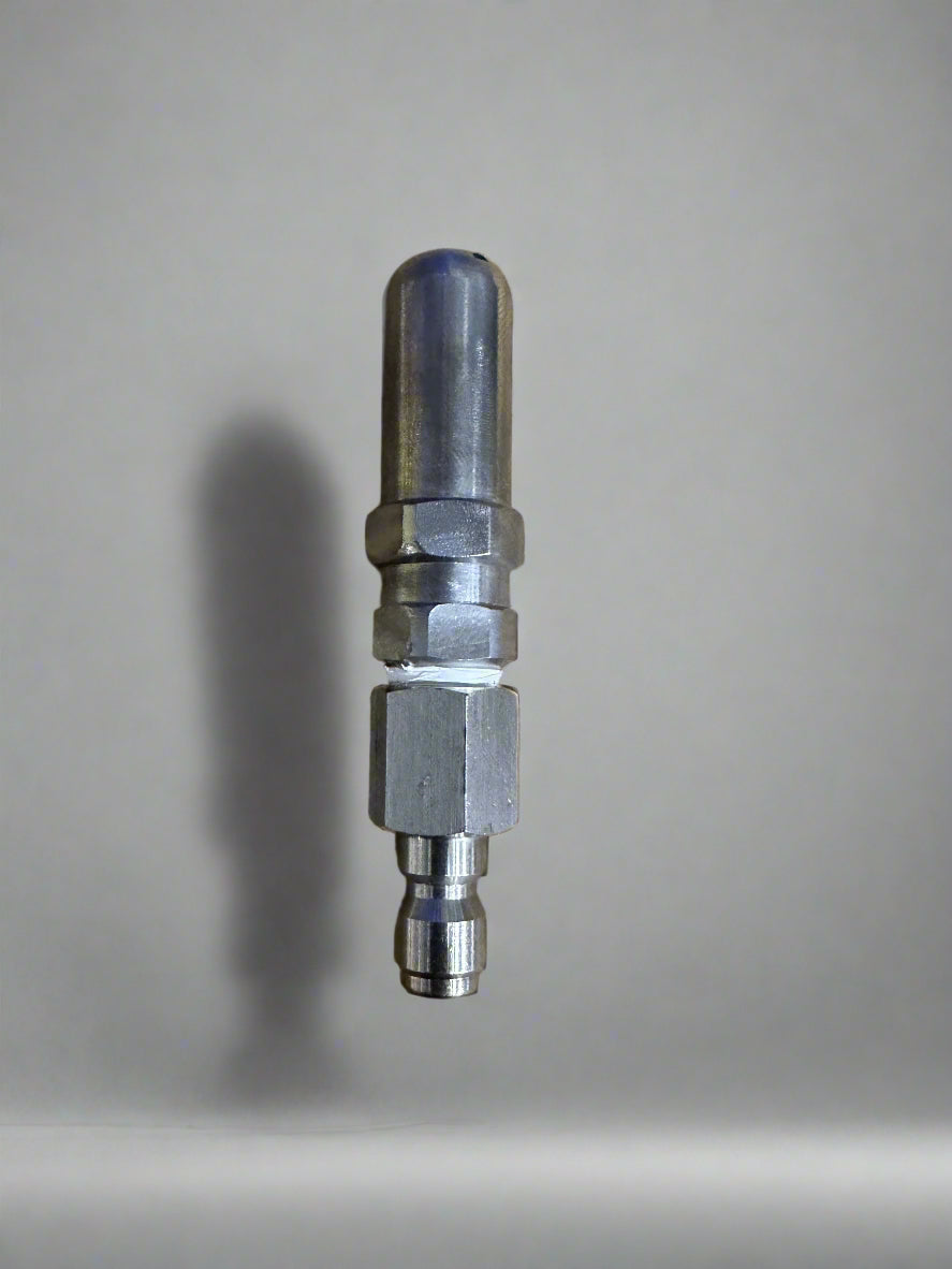 Foam nozzle for chemical sprayers